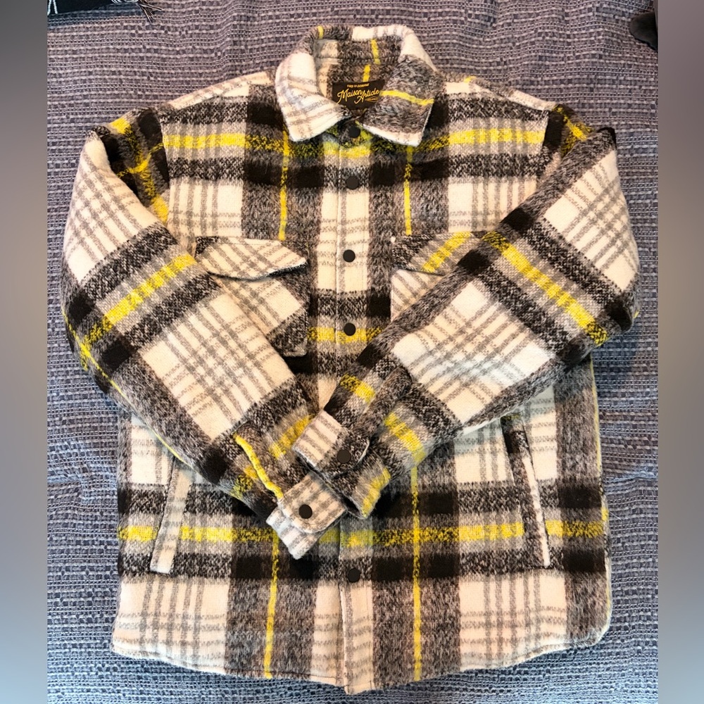 Plaid Lightweight Shacket in White, Black & Yellow